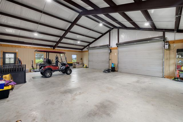 493 Hodde Road, Carmine, TX 78932