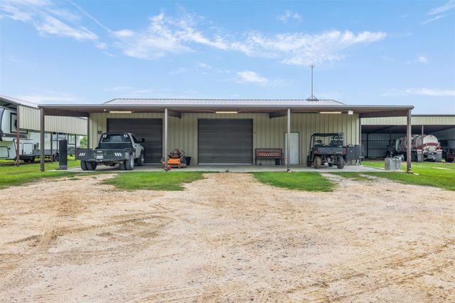 493 Hodde Road, Carmine, TX 78932