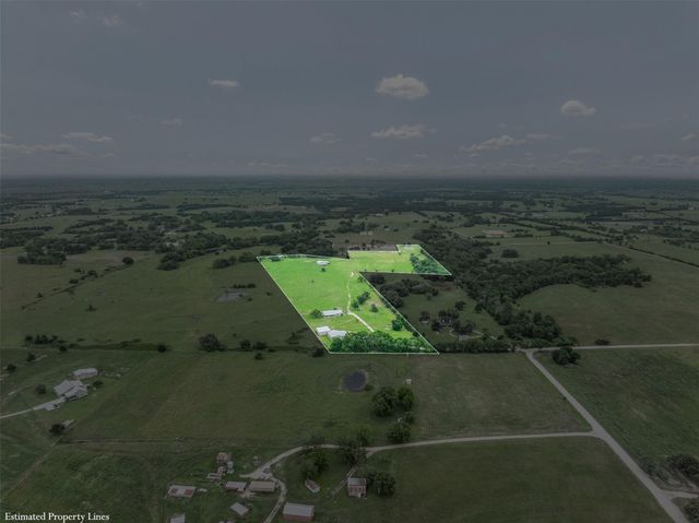 493 Hodde Road, Carmine, TX 78932
