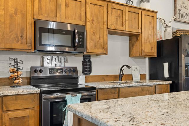 493 Hodde Road, Carmine, TX 78932