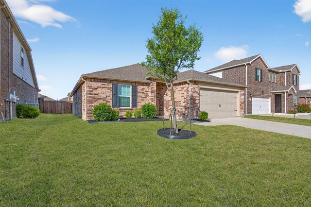 506 Banbury Court, Forney, TX 75126