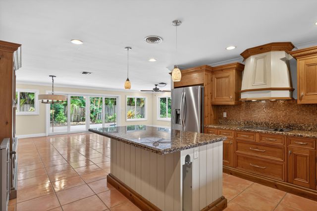 701 SW 5th Street, Boca Raton, FL 33486