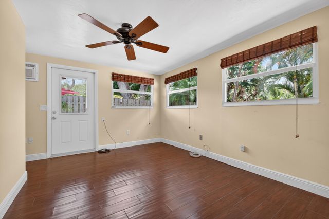 701 SW 5th Street, Boca Raton, FL 33486