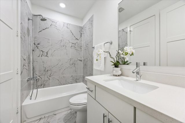 2414 Canal Street F, Houston, TX 77003