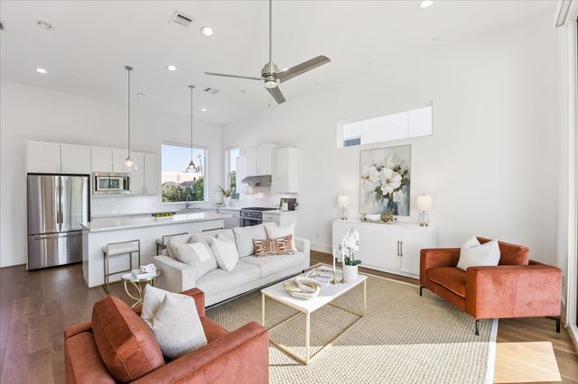 2414 Canal Street F, Houston, TX 77003