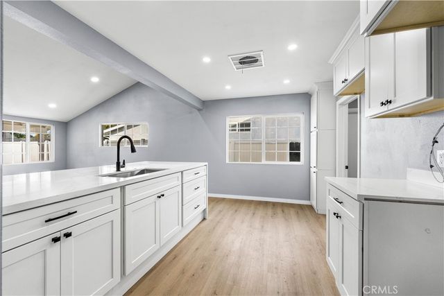 5651 Radford, Valley Village, CA 91607