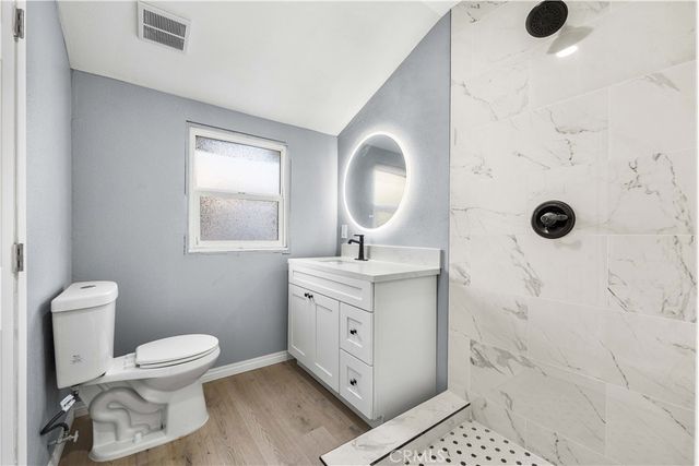 5651 Radford, Valley Village, CA 91607