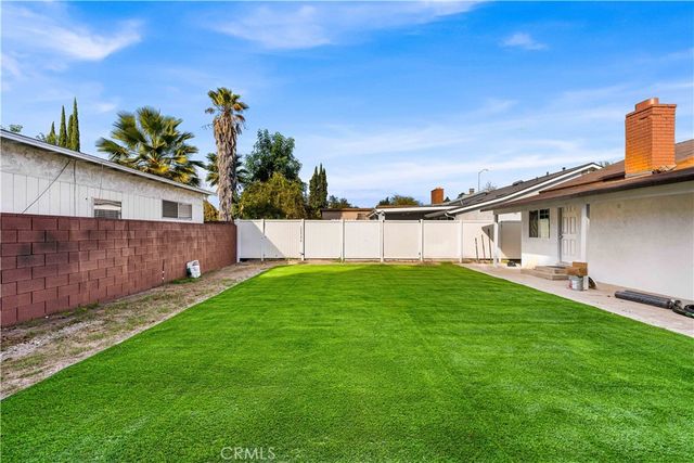 5651 Radford, Valley Village, CA 91607