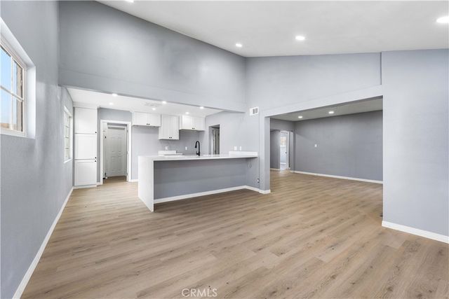 5651 Radford, Valley Village, CA 91607