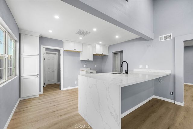 5651 Radford, Valley Village, CA 91607