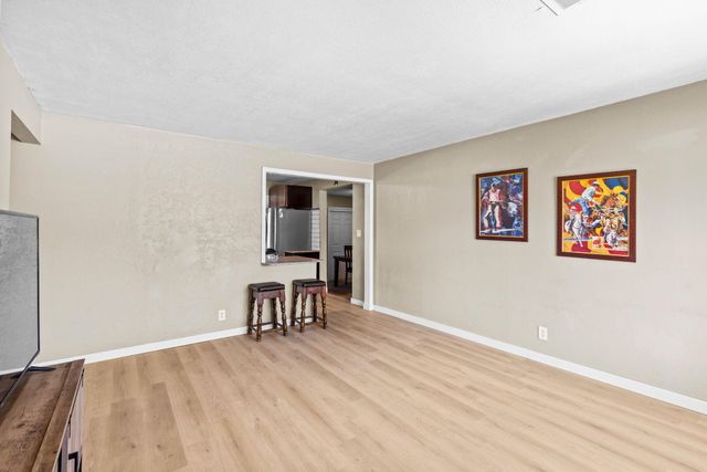 2629 E Christine Street NE, Albuquerque, NM 87112