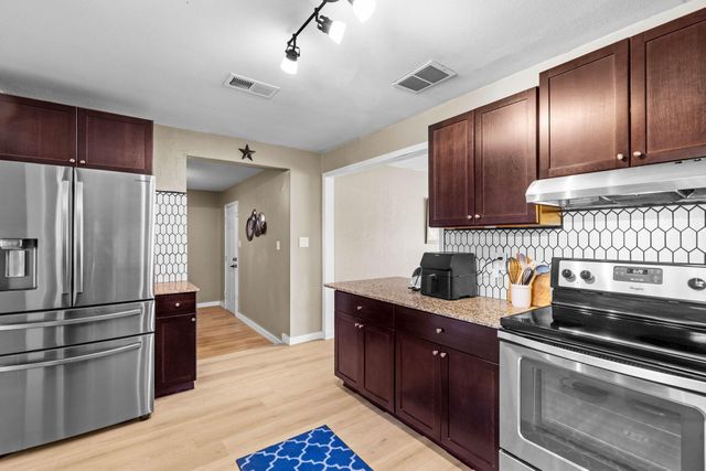 2629 E Christine Street NE, Albuquerque, NM 87112
