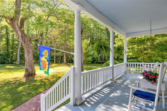 8450 Cheraw Rd, Mechanicsville, VA 23116