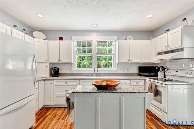 8450 Cheraw Rd, Mechanicsville, VA 23116