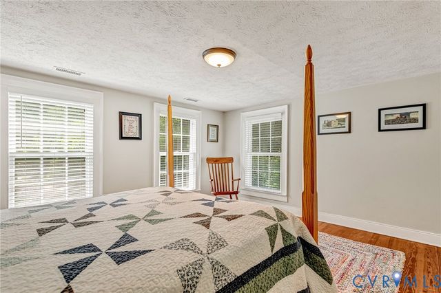8450 Cheraw Rd, Mechanicsville, VA 23116