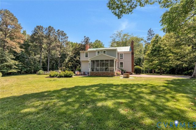 8450 Cheraw Rd, Mechanicsville, VA 23116