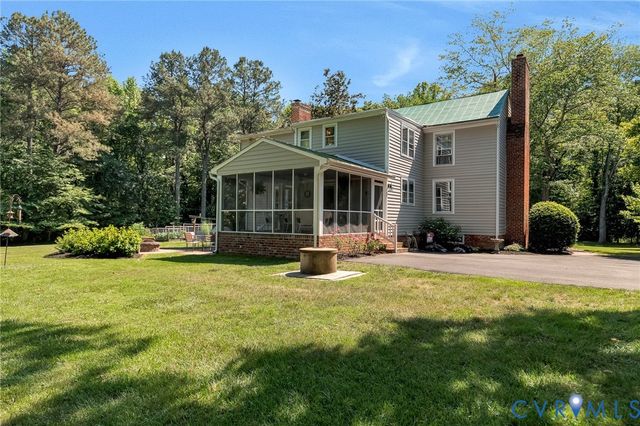 8450 Cheraw Rd, Mechanicsville, VA 23116