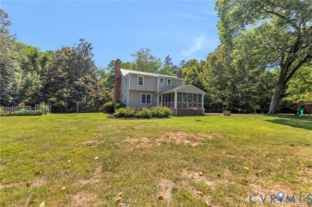 8450 Cheraw Rd, Mechanicsville, VA 23116
