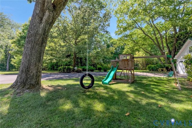 8450 Cheraw Rd, Mechanicsville, VA 23116