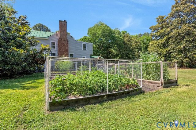 8450 Cheraw Rd, Mechanicsville, VA 23116
