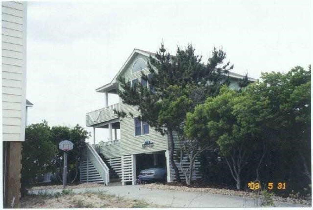 Image 1 of property listing at 748 W Willet Ct # 13, Corolla, NC 27927