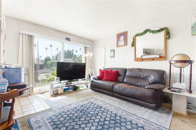 3814 Portola Avenue, Los Angeles, CA 90032