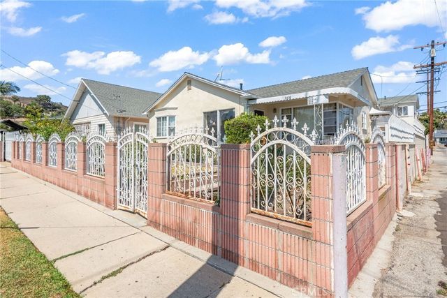 3814 Portola Avenue, Los Angeles, CA 90032