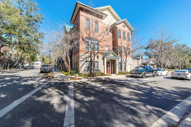 107 NE 4TH STREET, Gainesville, FL 32601