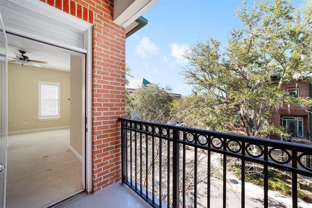 107 NE 4TH STREET, Gainesville, FL 32601