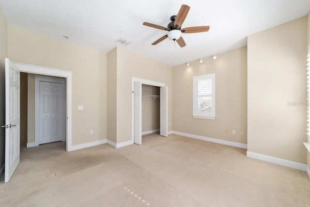 107 NE 4TH STREET, Gainesville, FL 32601