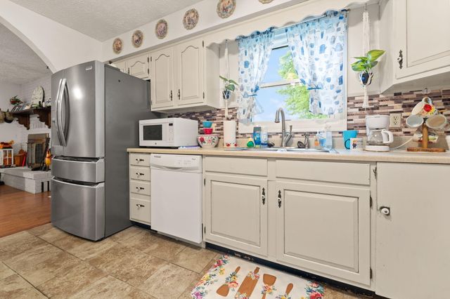 103 Mountain View Drive, Berea, KY 40403