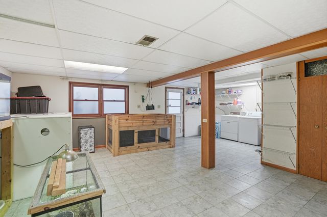 1455 Mississippi Place, Hobart, IN 46342