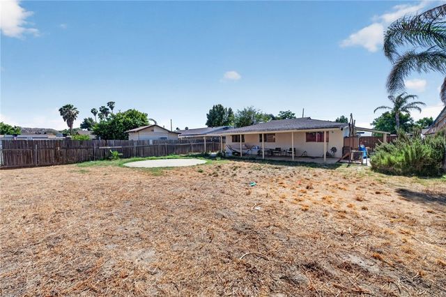 26296 Investors, Hemet, CA 92544