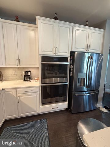 508 LADYWELL ST, Middle River, MD 21220