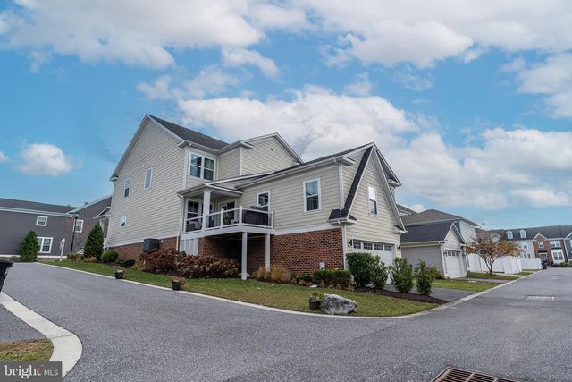 508 LADYWELL ST, Middle River, MD 21220