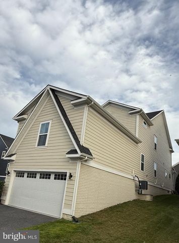 508 LADYWELL ST, Middle River, MD 21220