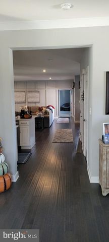508 LADYWELL ST, Middle River, MD 21220