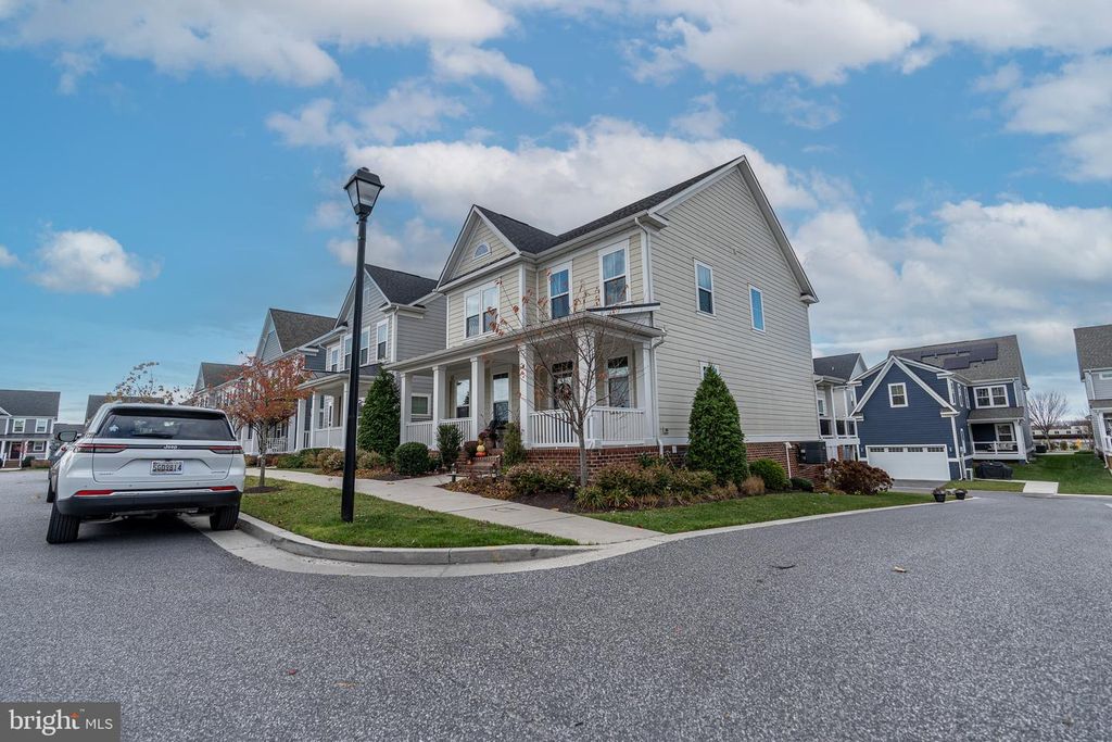 508 LADYWELL ST, Middle River, MD 21220