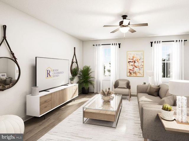 506 PARK RD, Spring City, PA 19475