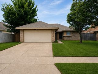 2606 Shalimar Drive, Garland, TX 75040