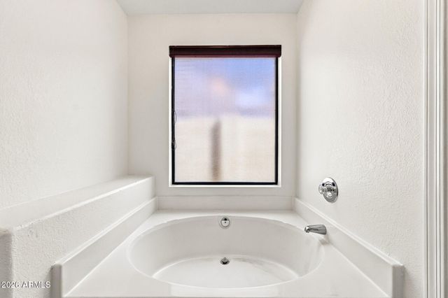 531 W SIERRA MADRE Avenue, Gilbert, AZ 85233