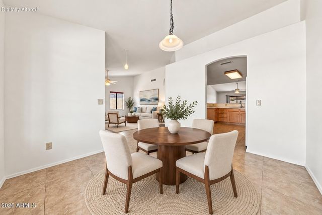 531 W SIERRA MADRE Avenue, Gilbert, AZ 85233