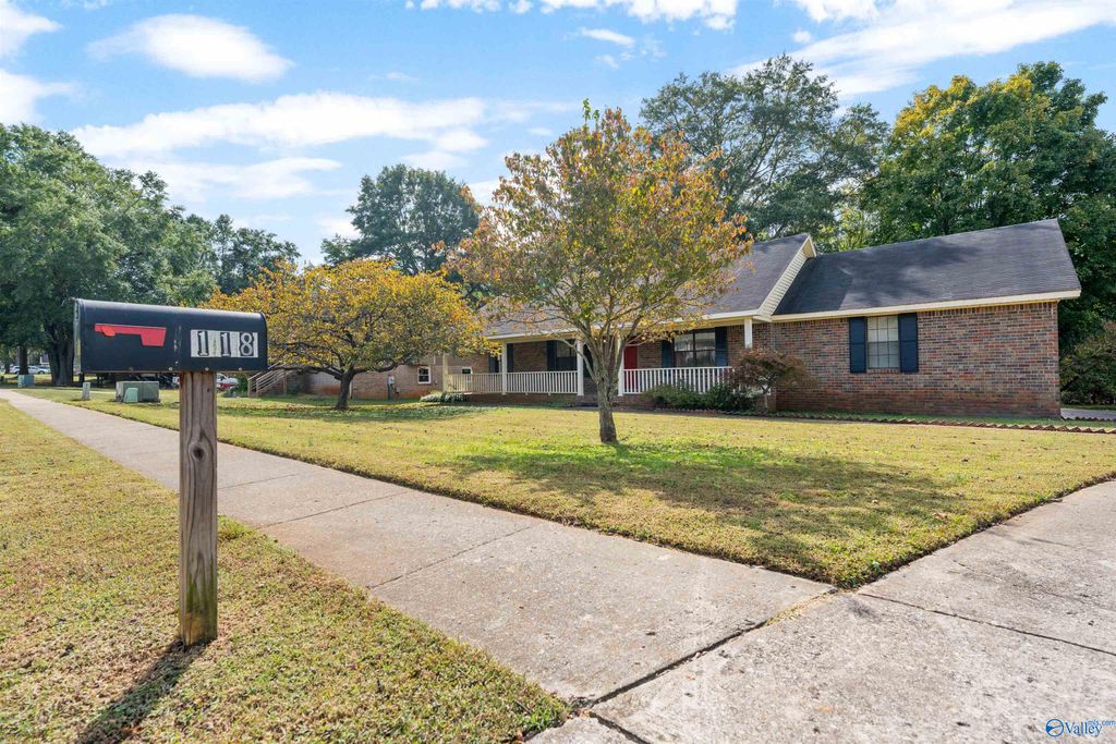 118 Sydney Street, Huntsville, AL 35811