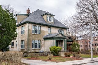 229-231 Chestnut Hill Ave 3, Boston, MA 02135