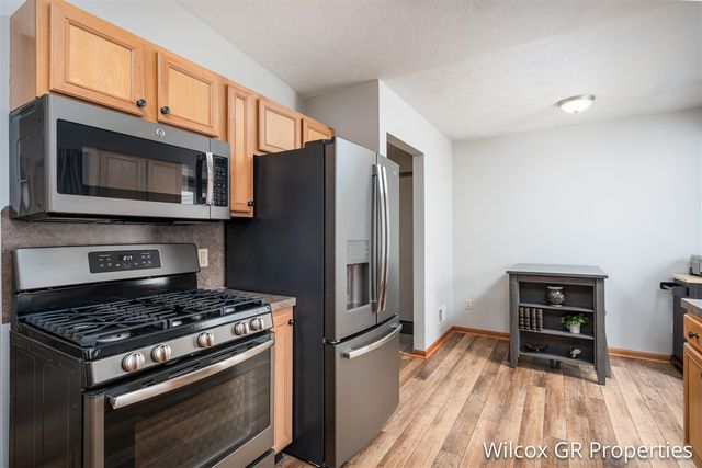 5278 Swanwood Street, Caledonia, MI 49316