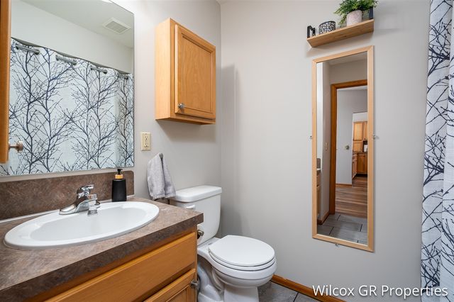 5278 Swanwood Street, Caledonia, MI 49316