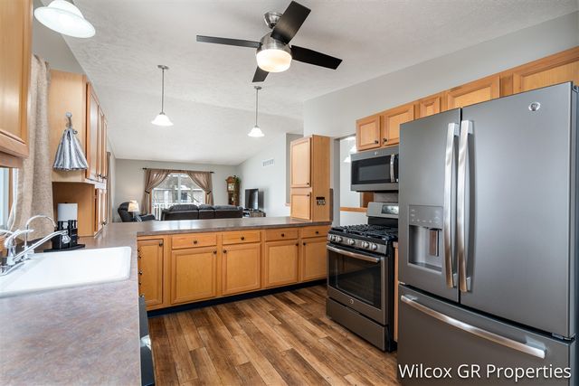 5278 Swanwood Street, Caledonia, MI 49316