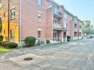 5965 N NORTHWEST Highway 101, Chicago, IL 60631