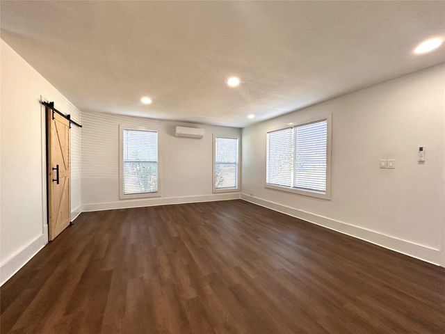 1120 N Ross Avenue, Sherman, TX 75090