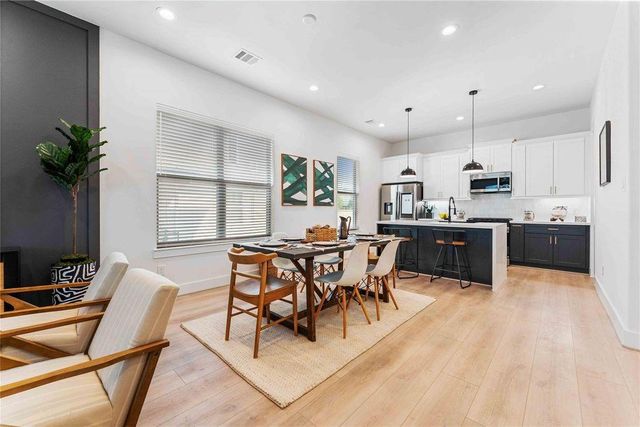 2524 Live Oak Street, Houston, TX 77004